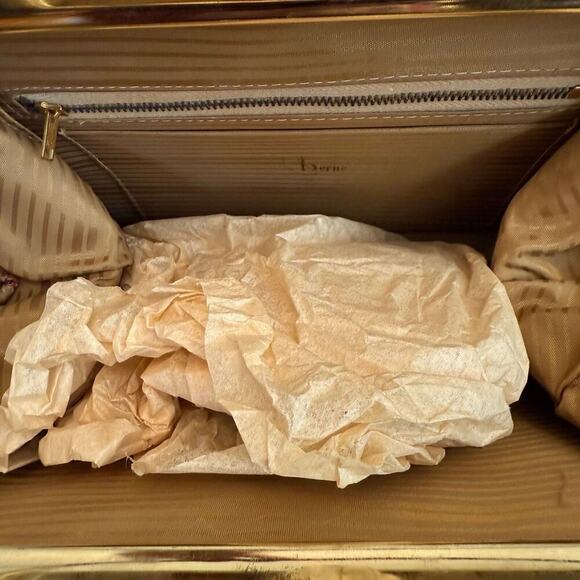 Vintage Berne of California Womens Lizzard Embossed Tan Handbag - Picture 7 of 9